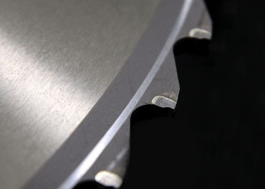 Metallschneidend, dass Sägeblätter/der kalte Stahlrohrschnitt einzigartige Wärmebehandlung sahen