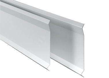 Innenverschobene lineares Metalloffene Zellaluminiumdecke deckt für Metro-Stations-Dekorations-Materialien mit Ziegeln