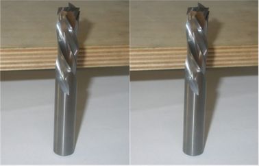 Flöten-Kompressions-Spiralbohrer des CNC-Karbid-Stückchen-mikro- Korn-feste Karbid-drei für den Schnitt des weichen Holzes